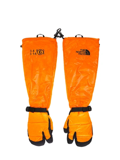 The North Face Mm6 X North Face X Tnf Tabi Expedition Mitt Gloves In Arancio