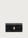 Ferragamo Portefeuille Continental Naud Vara Noir In Black