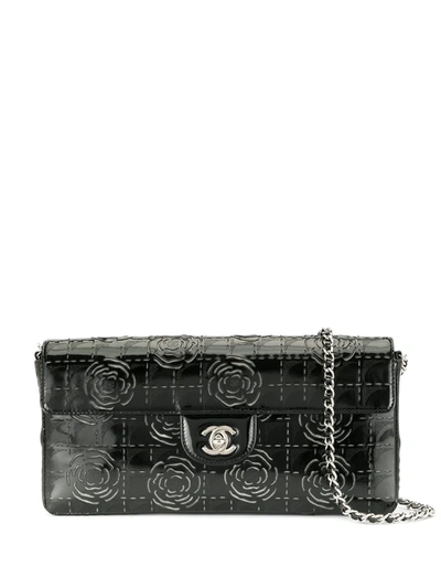 Pre-owned Chanel 2002 Choco Bar Camellia Shoulder Bag In Black
