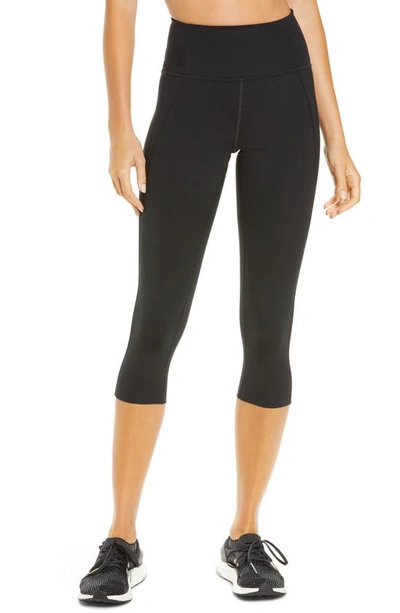 Girlfriend Collective High Waist Capri Leggings In Black