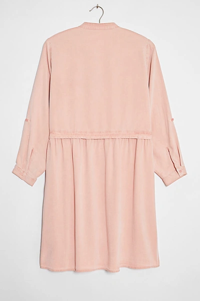 mens dress shirt short sleeve Vuori Men's Short Sleeve Manhattan Button Down