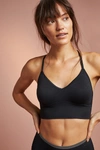 Yummie Ultralight Seamless Lace T-back Bralette In Black