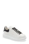 Alexander Mcqueen Platform Sneaker In Black/white
