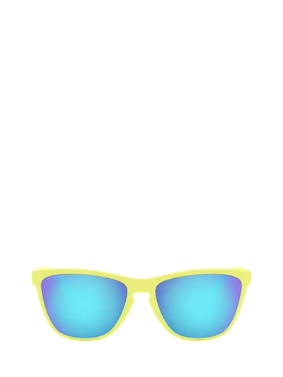 Oakley Oo9444 Matte Neon Yellow Sunglasses In 944403