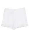 Boutique Moschino Shorts & Bermuda Shorts In White