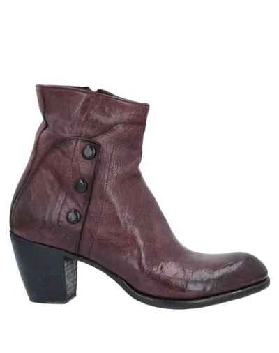 Corvari Ankle Boots In Maroon