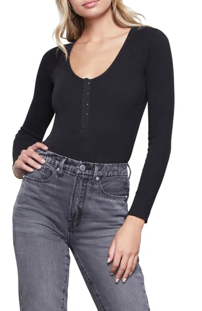 Good American Good Body Snap Henley Bodysuit In White 001