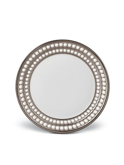 L'objet Perlee Platinum Bread And Butter Plate In Platinum And White