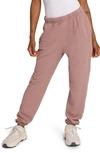 Good American Boyfriend Sweatpants In Dusk