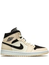 Jordan Wmns Air  1 Mid Sneakers In White