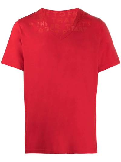 Maison Margiela Slogan-print V-neck T-shirt In Red
