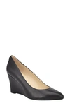 Nine West Cal9x9 Womens Padded Insole Pointed Toe Wedge Heels In Black Leather