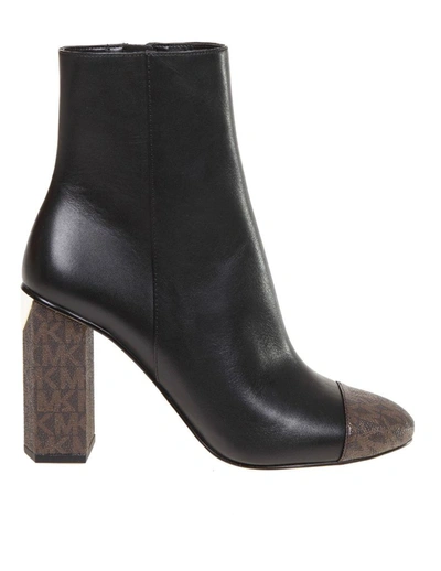 Michael Kors Ankle Boot Petra N Black / Brown Leather