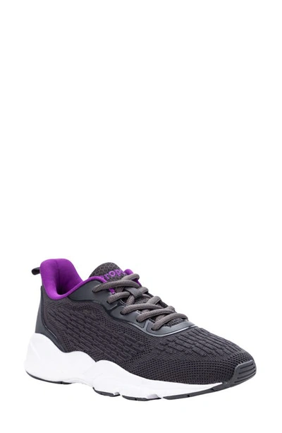 Propét Stability Strive Sneaker In Black