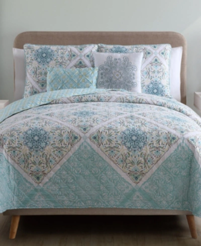 VCNY HOME WINDSOR REVERSIBLE 5-PIECE QUEEN QUILT SET