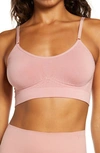 YUMMIE CONVERTIBLE SCOOP NECK BRALETTE,YD5-011