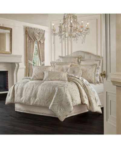 J Queen New York Trinity 4-pc. Comforter Set, California King In Champagne