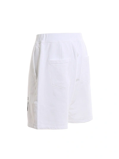 Dsquared2 Macro Logo Print Cotton Pique Shorts In White