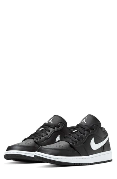 Jordan Nike Air  1 Low Sneaker In Black/ White/ White