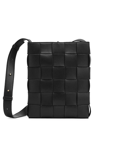 Bottega Veneta Cassette Messenger Intrecciato Leather Cross-body Bag In Black