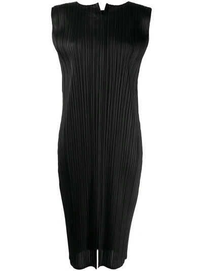 Issey Miyake Plissé Shift Dress In Black