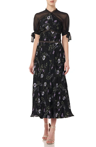 ml Monique Lhuillier Short Sleeve Floral Velvet Midi Dress In Jet Multi