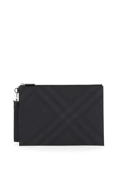 Burberry Edin Large Pouch London Check In Dark Charcoal