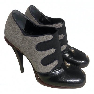 Pre-owned Fendi Patent Leather Ankle Boots In Grey