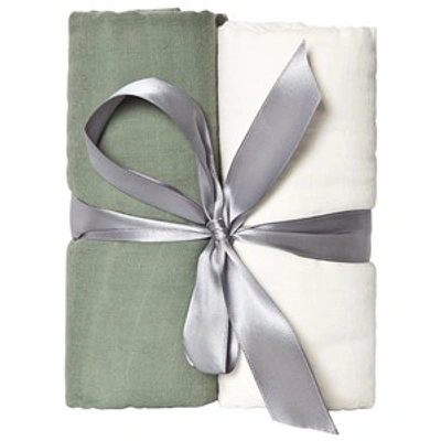 Buddy & Hope 2-pack Green Muslin Blankets