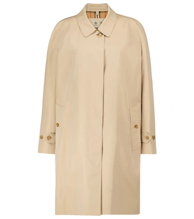 Burberry Pimlico Heritage Gabardine Car Coat In Beige