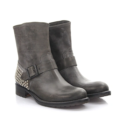 Budapester Boots 586 Leather Grey Rivets Silver