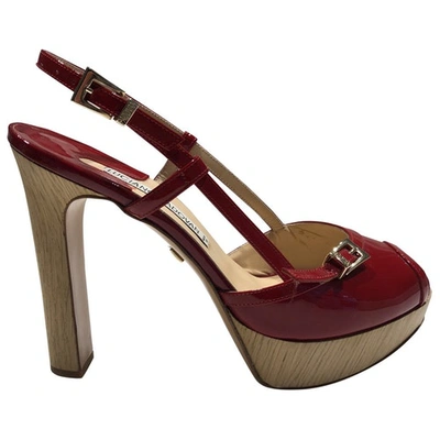 Pre-owned Luciano Padovan Patent Leather Heels In Red