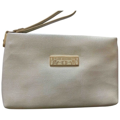 Pre-owned Moschino Love Clutch Bag In White