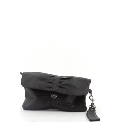 Pre-owned Petite Mendigote Leather Clutch Bag In Black