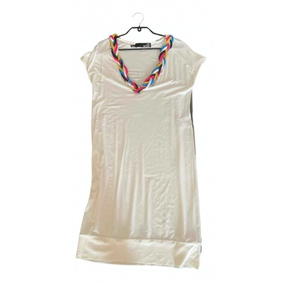Pre-owned Moschino Love Mid-length Dress In White
