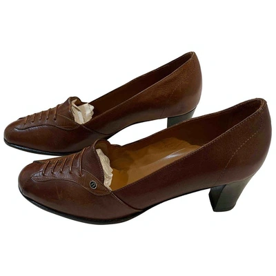 Pre-owned Aigner Leather Heels In Brown