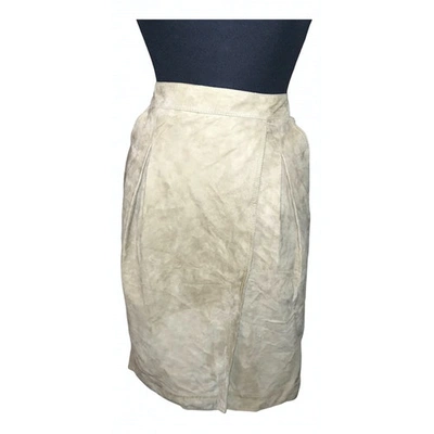 Pre-owned Aigner Skirt In Beige