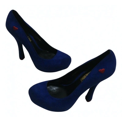 Pre-owned Moschino Love Heels In Blue