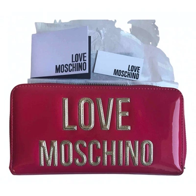 Pre-owned Moschino Love Patent Leather Purse In Pink