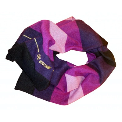 Pre-owned Moschino Love Wool Scarf In Purple