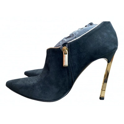 Pre-owned Byblos Leather Heels In Black