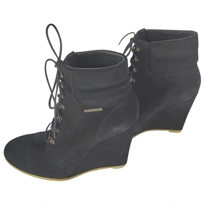 Pre-owned Ikks Leather Lace Up Boots In Black