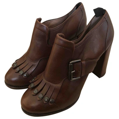 Pre-owned Maliparmi Leather Heels In Brown