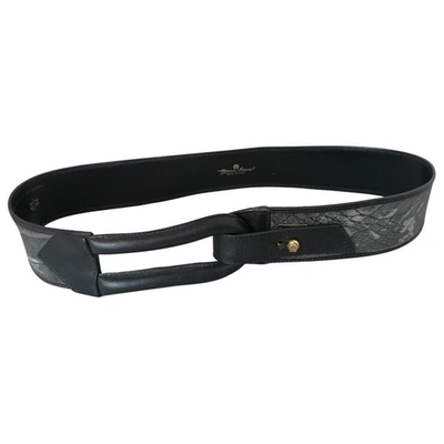 Pre-owned Aigner Leather Belt In Black
