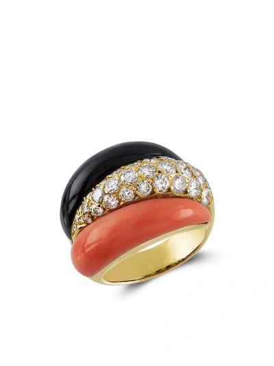 Pre-owned Van Cleef & Arpels 1961  18kt Yellow Gold Cocktail Diamond, Pink Coral And Onyx Ring