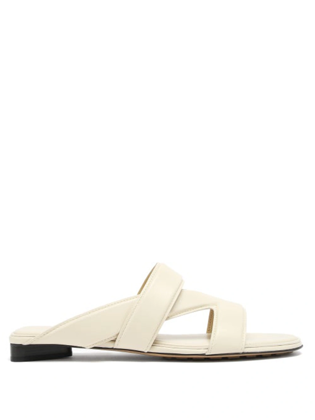 Bottega Veneta★素敵！Sea Salt Calf Leather Sandals Shoes Bottega Veneta Sea Salt Lambskin Leather The Band Flat