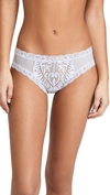 Natori Feathers Hipster Briefs In Cosmic Sky