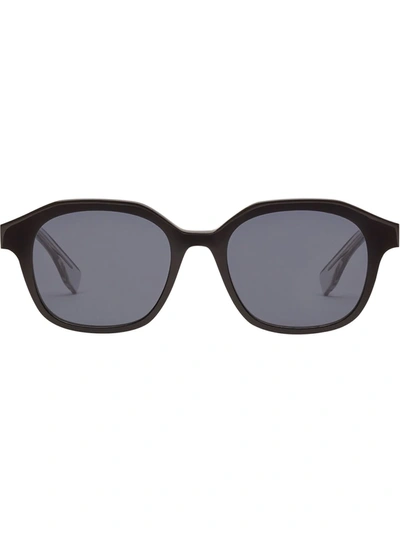 Fendi Roma Amor Square Frame Sunglasses In Black