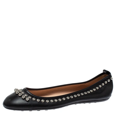 Pre-owned Tod's Black Leather Studded Ballet Flats Size 38.5