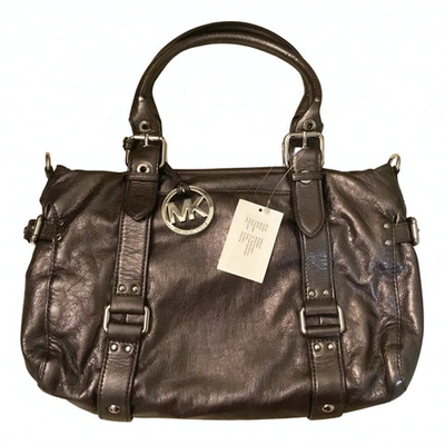 Pre-owned Michael Kors Leather Handbag In Metallic